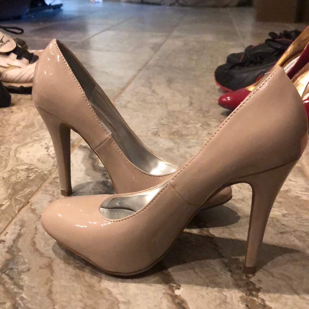 Steve Madden Heals